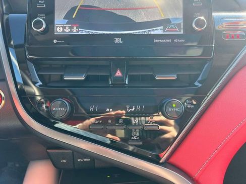 Used 2024 Toyota Camry XSE w/ Navigation Package image 33