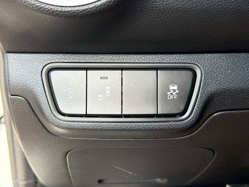 Used 2023 Kia Forte GT-Line w/ GT-Line Premium Package FWD image 6
