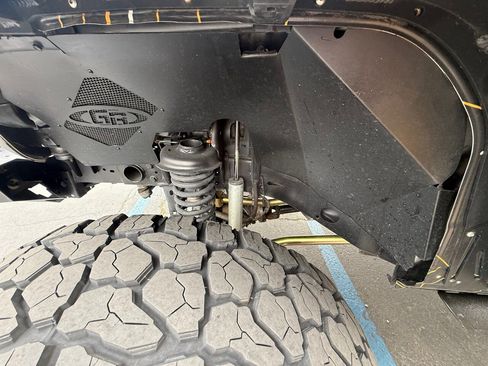 Used 2021 Jeep Gladiator Rubicon image 7