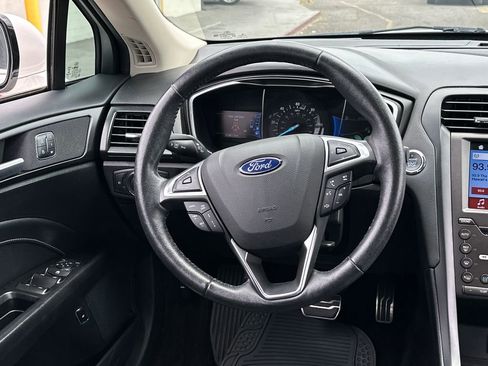 Used 2017 Ford Fusion Energi Titanium image 18
