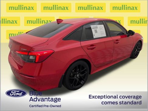 Used 2023 Honda Civic Sport image 4