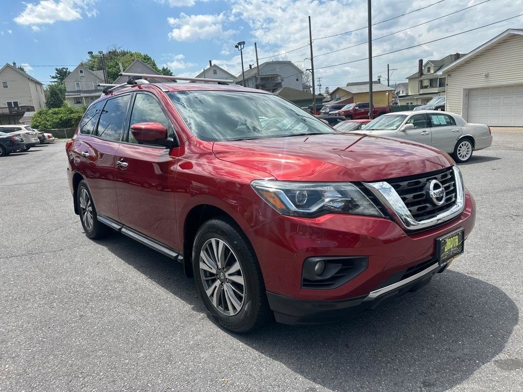 Used 2017 Nissan Pathfinder SL w/ SL Premium Package AWD/4WD image 2
