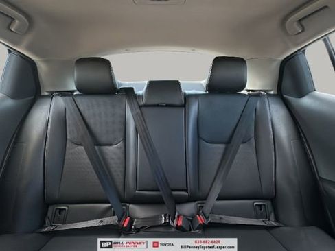New 2026 Toyota Prius XLE FWD image 17