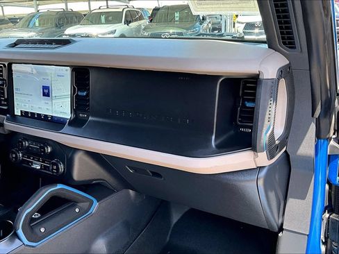 Used 2023 Ford Bronco Wildtrak AWD/4WD image 22
