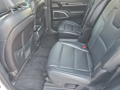 Used 2023 Kia Telluride S w/ S Sunroof Package FWD image 12