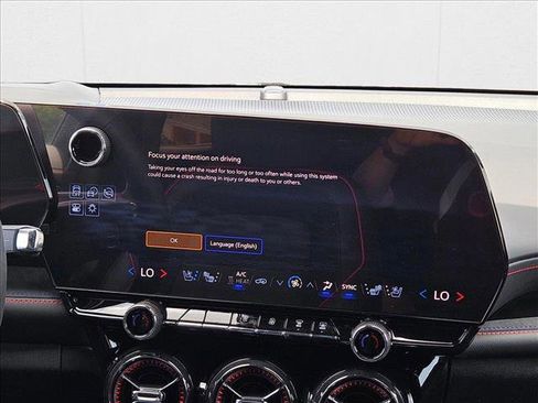 New 2025 Chevrolet Blazer EV RS image 16