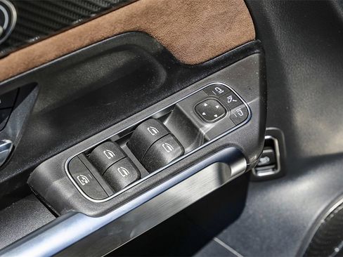 Used 2024 Mercedes-Benz GLB 250 image 26