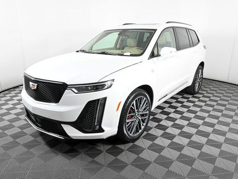 New 2025 Cadillac XT6 Sport w/ Platinum Package image 3