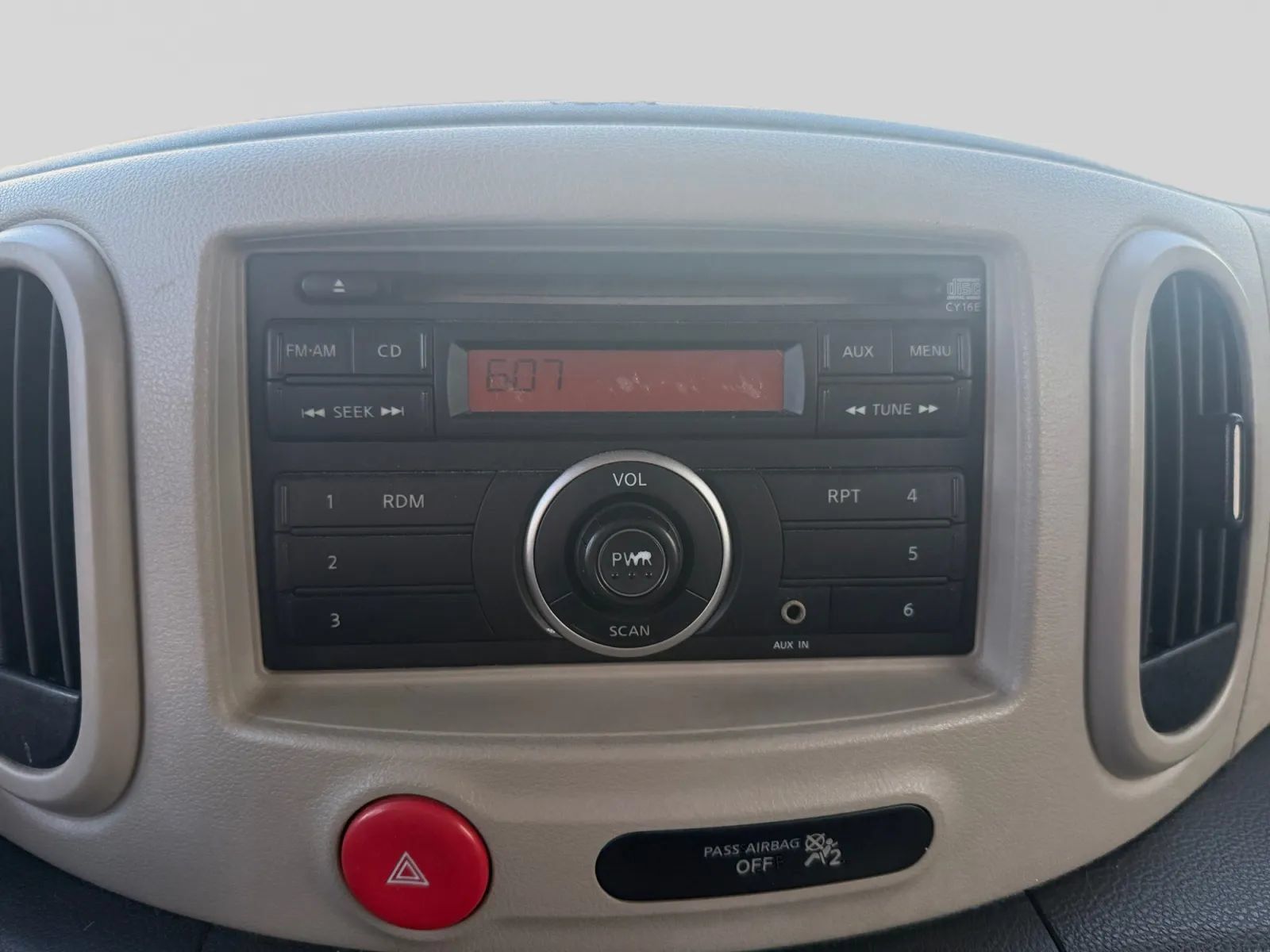 Used 2009 Nissan Cube 1.8 S w/ Interior Designer Pkg FWD image 21