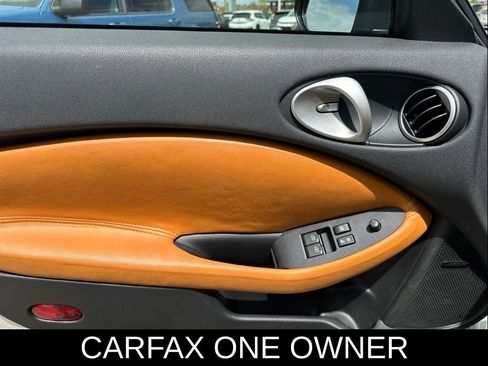 Used 2016 Nissan 370Z Coupe RWD image 11