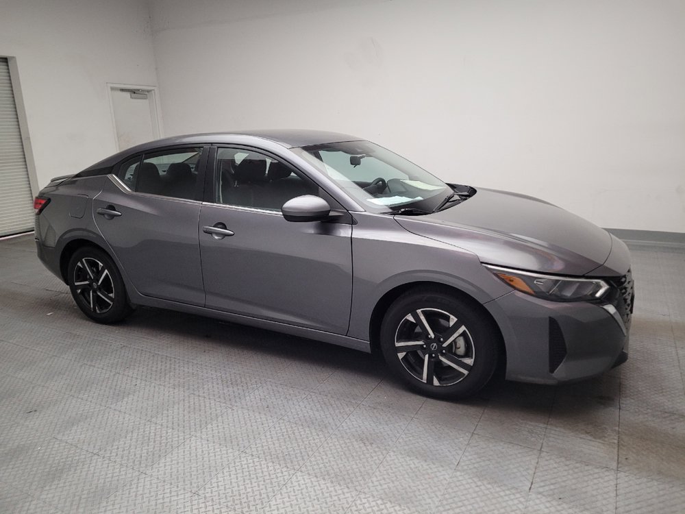Used 2025 Nissan Sentra SV FWD image 11