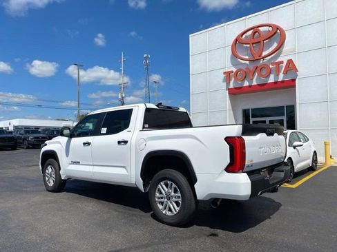 New 2025 Toyota Tundra SR5 image 11