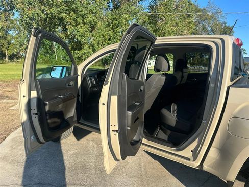 Used 2022 GMC Canyon Elevation w/ Trailering Package image 9