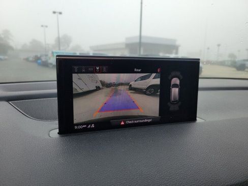 Used 2018 Audi Q7 3.0T Prestige w/ Prestige Package image 26