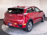 Used 2022 Kia Niro EX image 5