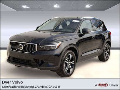Certified 2025 Volvo XC40 B5 Core