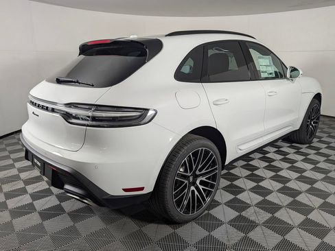 New 2026 Porsche Macan AWD/4WD image 7