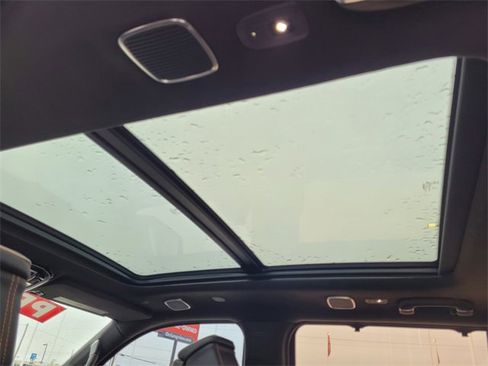 Used 2023 Jeep Grand Wagoneer Series III image 23