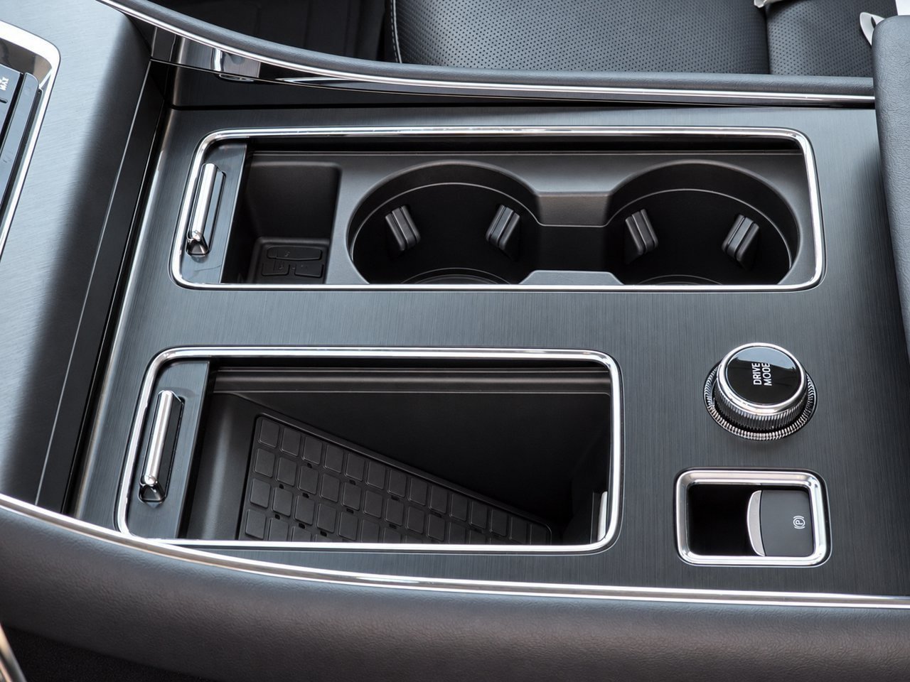 Used 2025 Lincoln Aviator AWD image 19