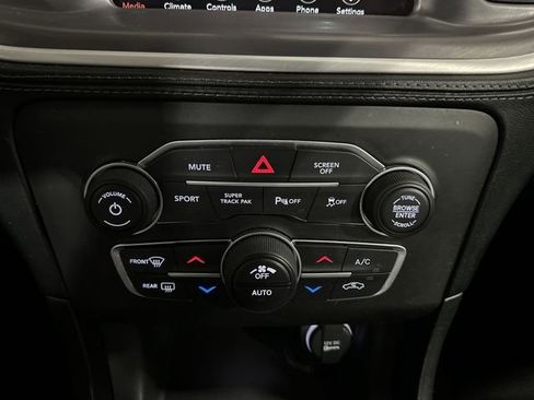 Used 2022 Dodge Charger SXT w/ Plus Group image 20