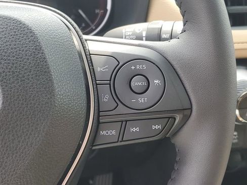 New 2025 Toyota RAV4 XLE image 17