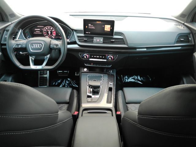 Used 2020 Audi SQ5 Prestige w/ Prestige Package AWD/4WD image 2