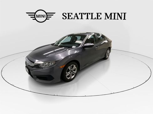 Used 2016 Honda Civic LX image 4