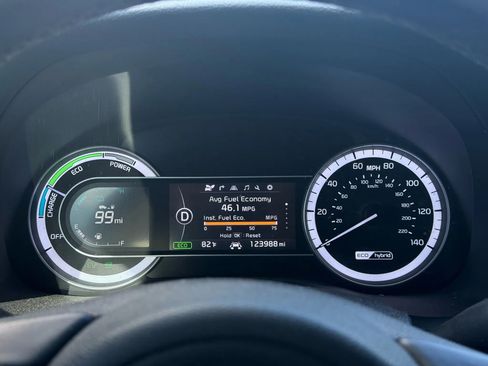 Used 2018 Kia Niro EX w/ EX Premium Package image 14