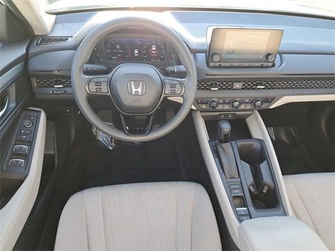 Certified 2023 Honda Accord EX image 16
