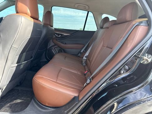Used 2020 Subaru Outback Touring w/ Popular Package #2 AWD/4WD image 9