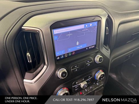 Used 2019 GMC Sierra 1500 SLT w/ SLT Premium Plus Package AWD/4WD image 29