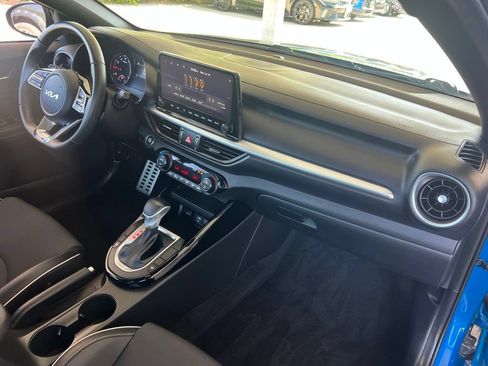 Certified 2022 Kia Forte GT-Line FWD image 19
