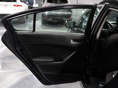 Used 2018 Kia Forte LX image 16