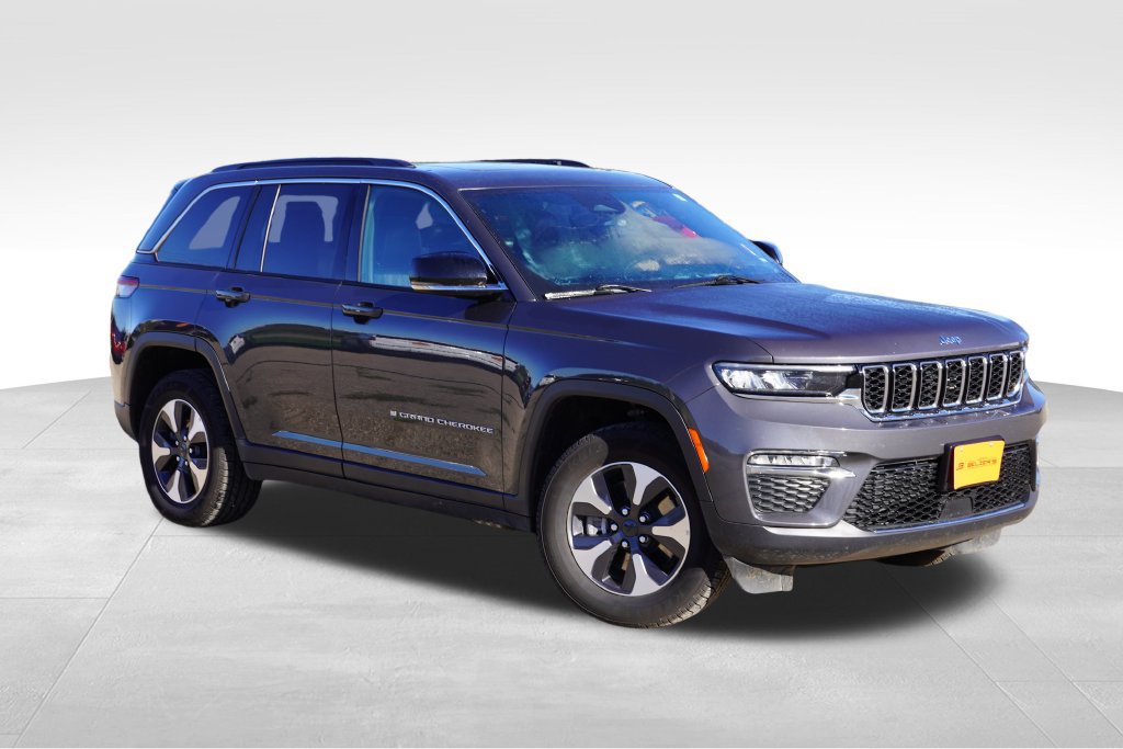 Used 2024 Jeep Grand Cherokee Limited 4xe AWD/4WD image 1