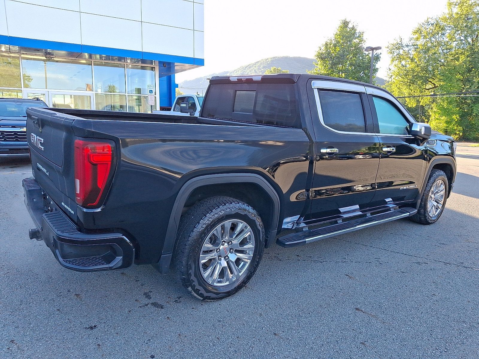 Certified 2022 GMC Sierra 1500 Denali AWD/4WD image 6
