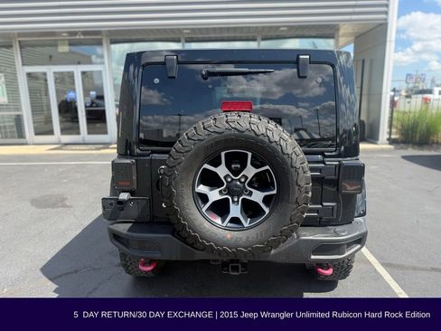 Used 2015 Jeep Wrangler Unlimited Rubicon image 4