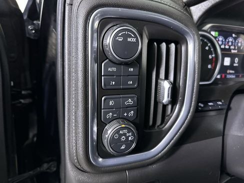 Used 2021 Chevrolet Silverado 1500 High Country w/ Technology Package AWD/4WD image 18