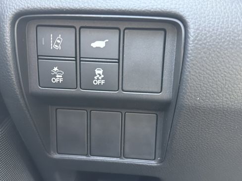 Used 2018 Honda CR-V Touring image 26