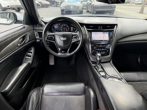Used 2018 Cadillac CTS V w/ Carbon Fiber Package image 15