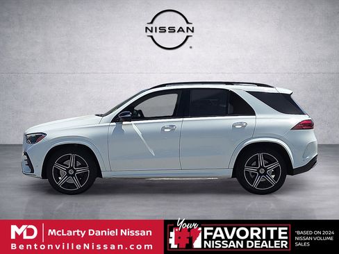Used 2024 Mercedes-Benz GLE 350 4MATIC image 3