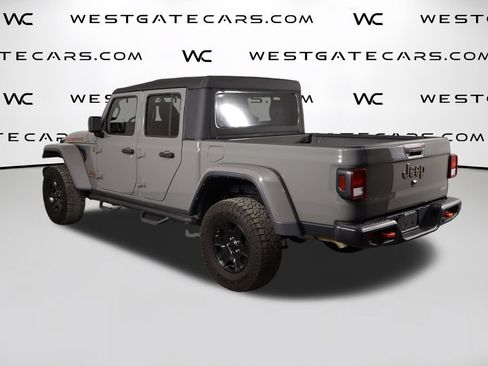Used 2023 Jeep Gladiator Mojave w/ Cold Weather Group AWD/4WD image 44