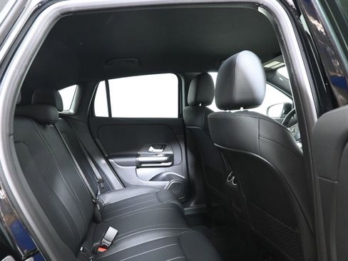 Used 2025 Mercedes-Benz GLA 250 4MATIC image 20