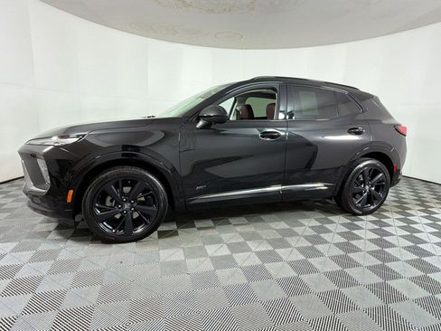 Used 2024 Buick Envision Sport Touring image 2