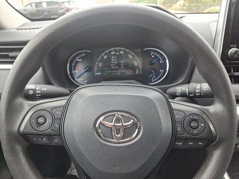 Certified 2024 Toyota RAV4 XLE image 22