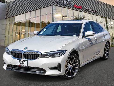 Used 2021 BMW 330e w/ Driving Assistance Package RWD image 1