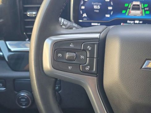 Used 2025 Chevrolet Silverado 1500 LT RWD image 34