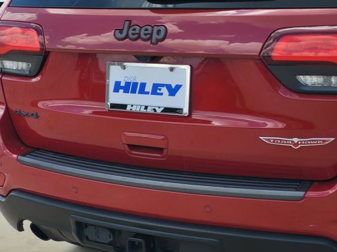 Used 2021 Jeep Grand Cherokee Trailhawk AWD/4WD image 5
