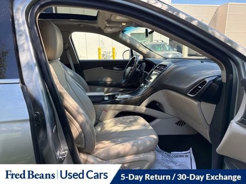 Used 2020 Lincoln Nautilus Reserve w/ Cargo Utility Package AWD/4WD image 23
