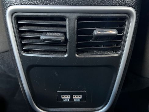 Used 2022 Dodge Charger SXT image 24