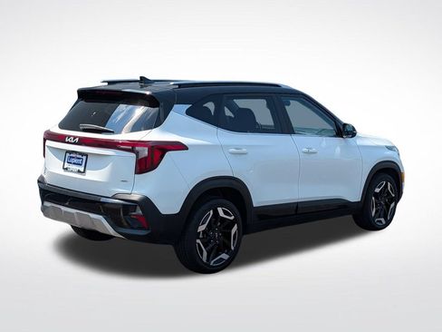 Used 2024 Kia Seltos SX AWD/4WD image 3